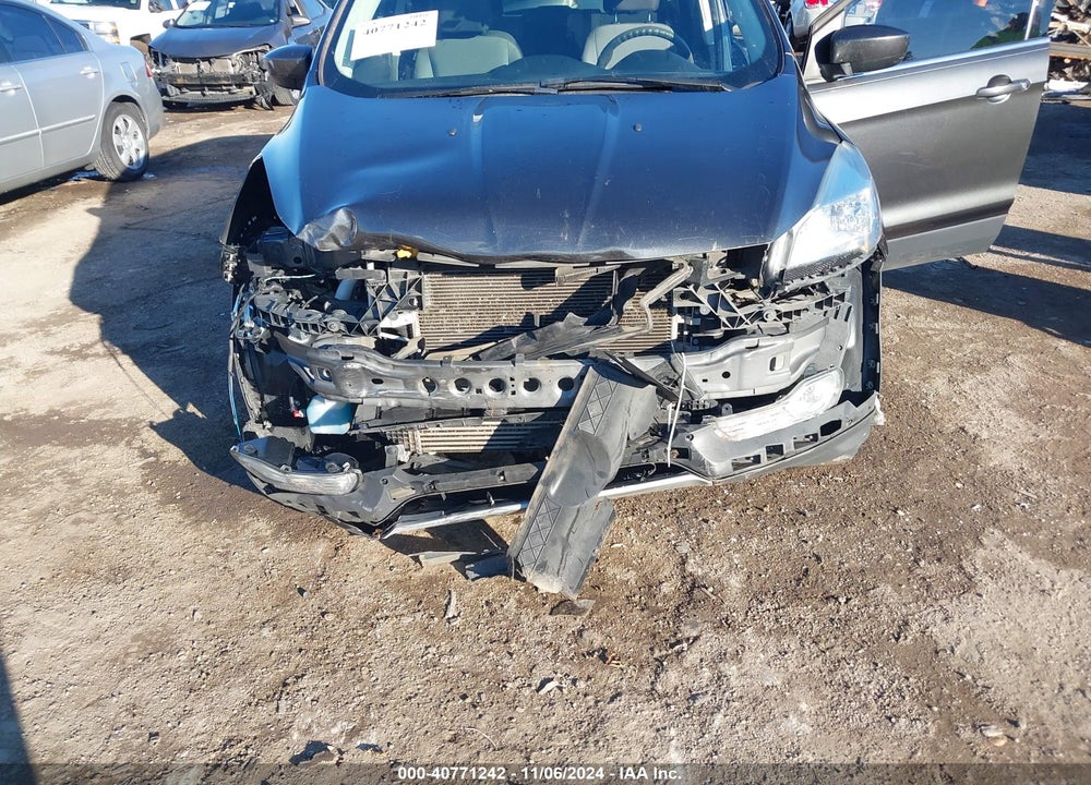 2016 FORD ESCAPE SE VIN: 1FMCU0G95GUB82296