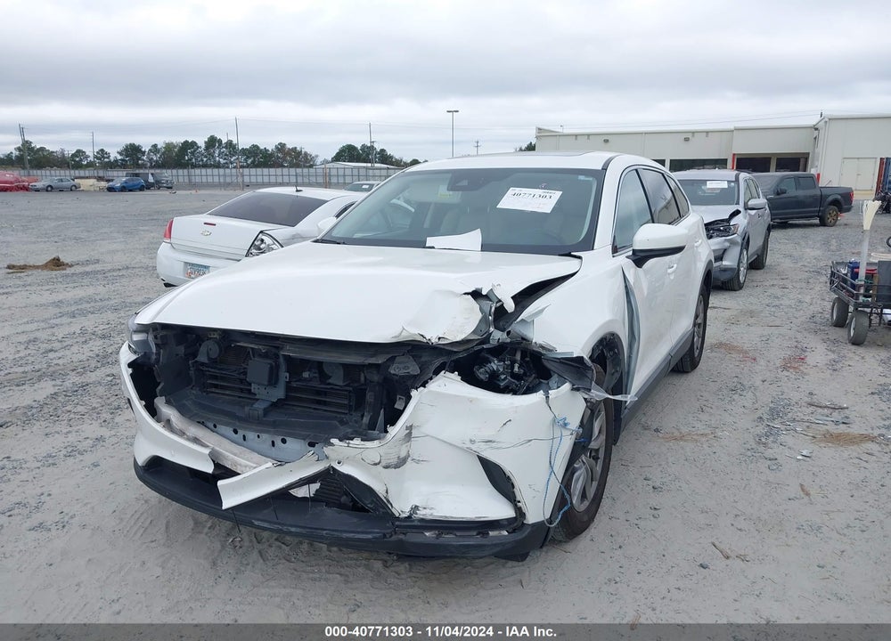 2018 MAZDA CX-9 TOURING VIN: JM3TCACY7J0227917
