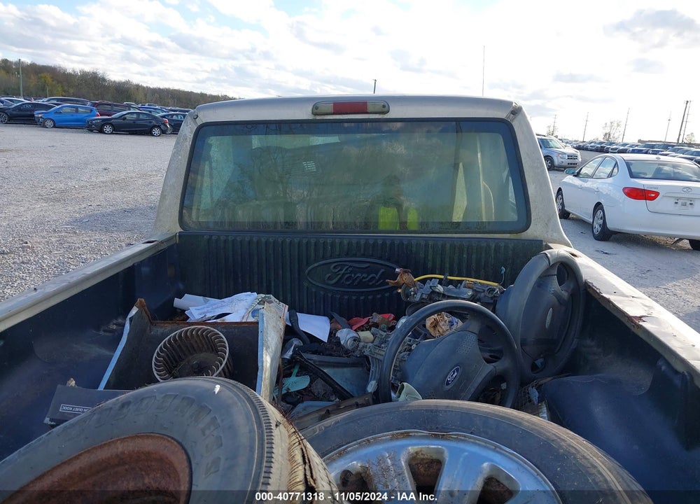 2001 FORD RANGER VIN: 1FTYR10C71TA12090