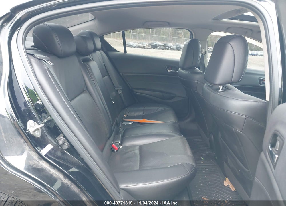 2014 ACURA ILX 2.0L VIN: 19VDE1F5XEE004687