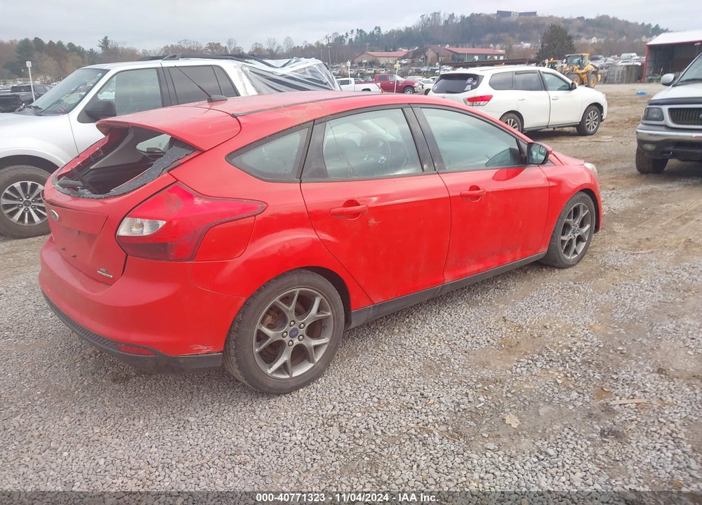 2014 FORD FOCUS SE VIN: 1FADP3K29EL324878