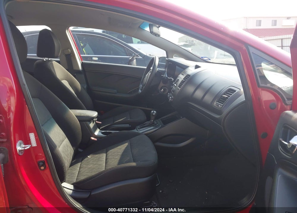 2016 KIA FORTE LX VIN: KNAFK4A60G5607671