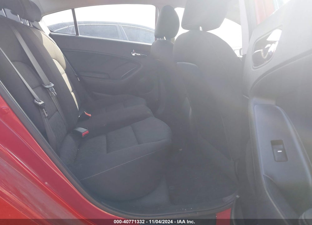 2016 KIA FORTE LX VIN: KNAFK4A60G5607671