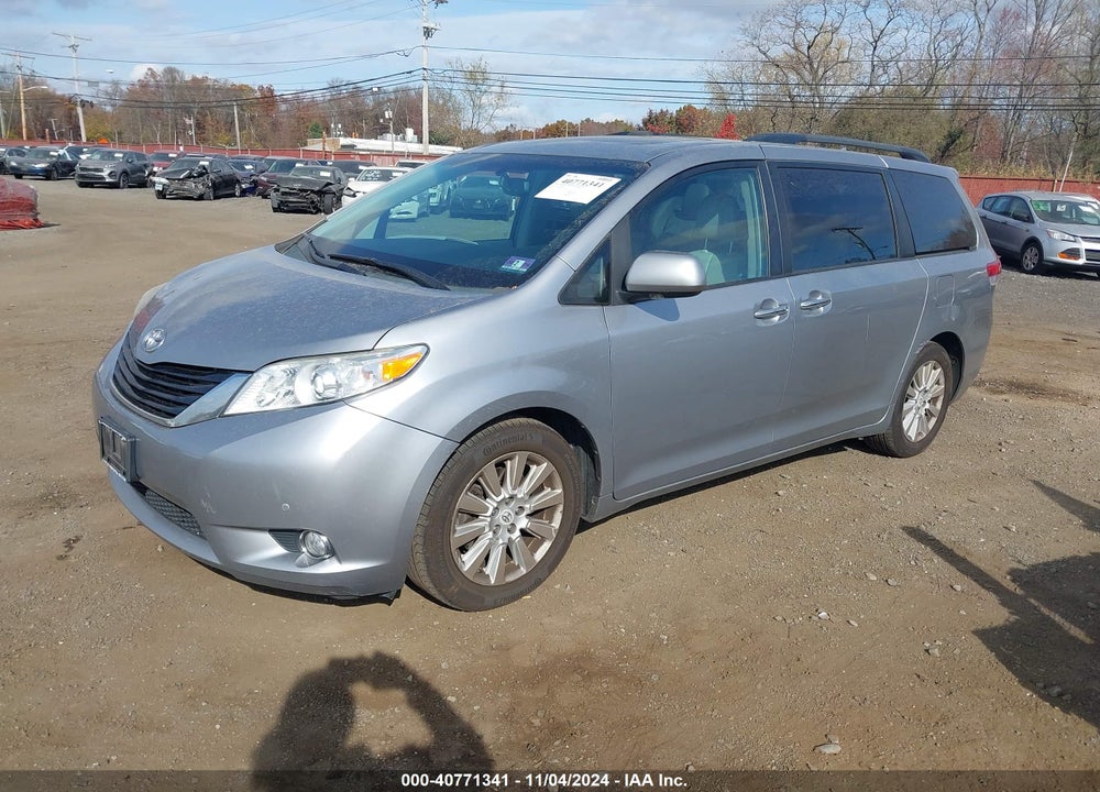 2011 TOYOTA SIENNA LIMITED VIN: 5TDDK3DC1BS018251
