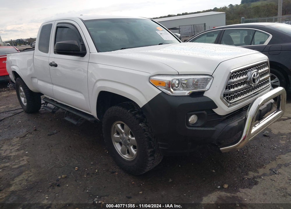 2017 TOYOTA TACOMA SR VIN: 5TFRX5GN8HX092379