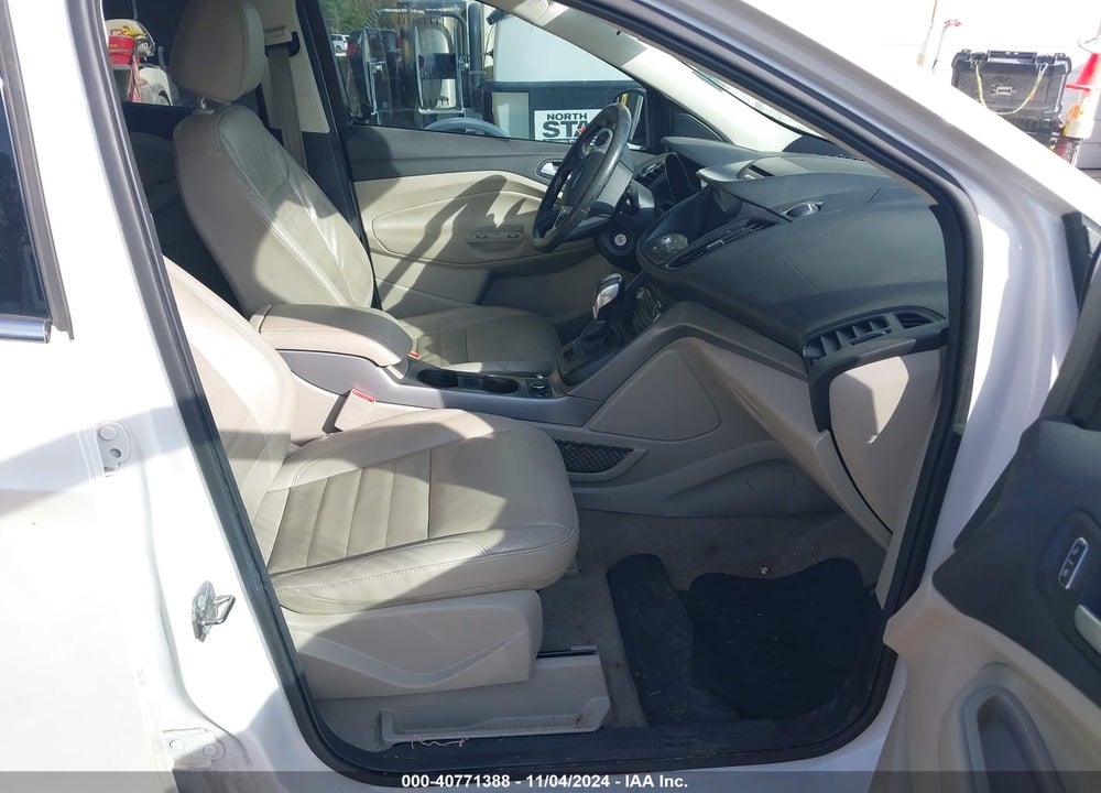 2016 FORD ESCAPE SE VIN: 1FMCU0GX7GUB19599