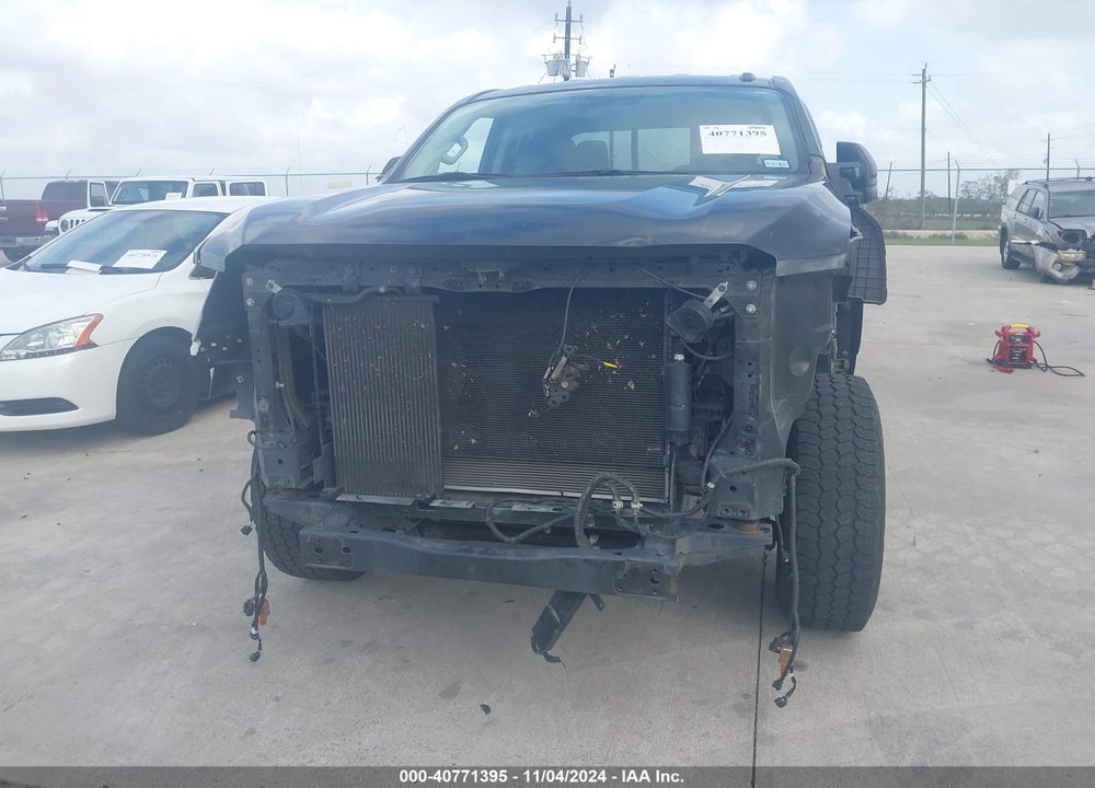 2017 NISSAN TITAN XD PRO-4X GAS VIN: 1N6AA1F48HN526471