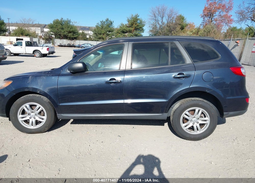 2011 HYUNDAI SANTA FE GLS VIN: 5XYZG3AB7BG081306