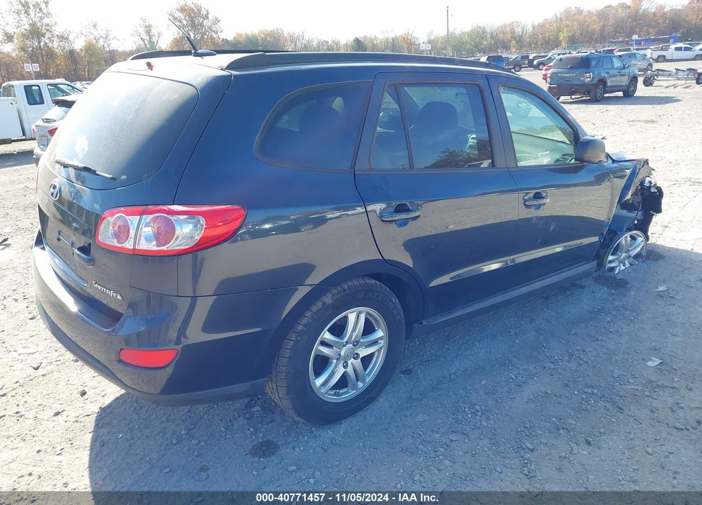 2011 HYUNDAI SANTA FE GLS VIN: 5XYZG3AB7BG081306