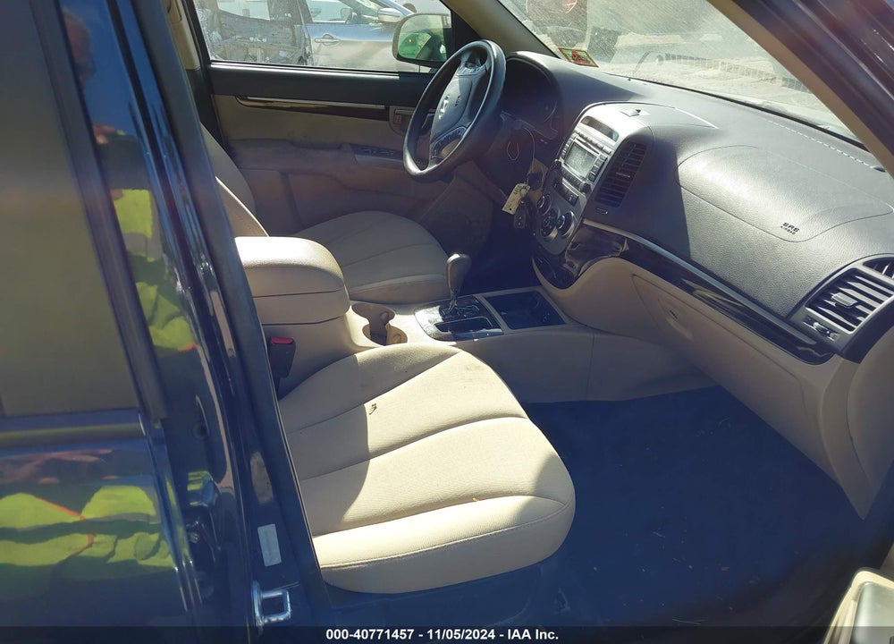 2011 HYUNDAI SANTA FE GLS VIN: 5XYZG3AB7BG081306