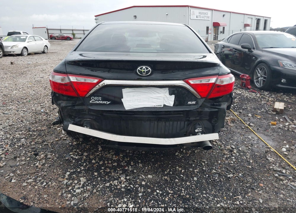 2017 TOYOTA CAMRY SE VIN: 4T1BF1FK8HU733984
