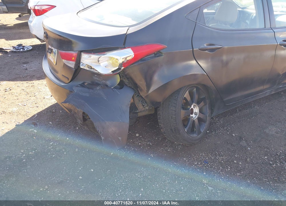 2012 HYUNDAI ELANTRA LIMITED VIN: 5NPDH4AE1CH133384