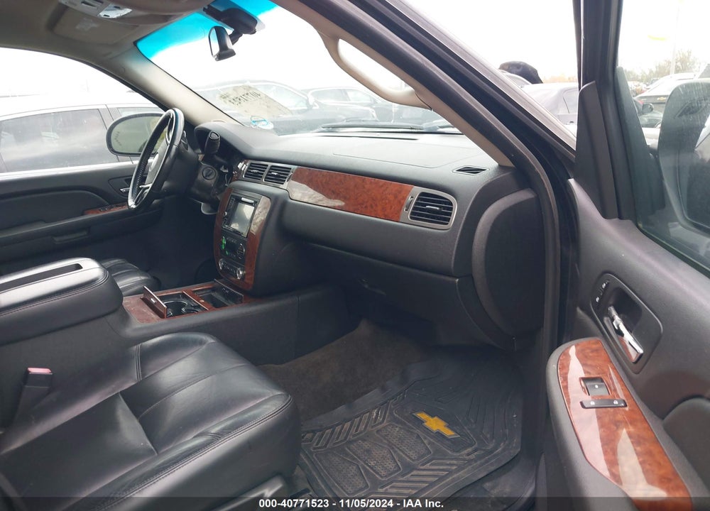 2008 CHEVROLET TAHOE LTZ VIN: 1GNFK13058J139544