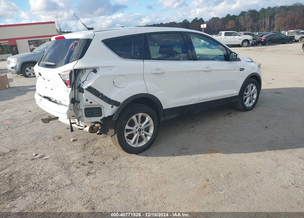 2017 FORD ESCAPE SE VIN: 1FMCU0GD8HUB03550