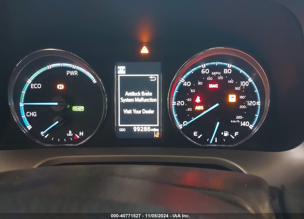 2018 TOYOTA RAV4 HYBRID XLE VIN: JTMRJREV6JD236496