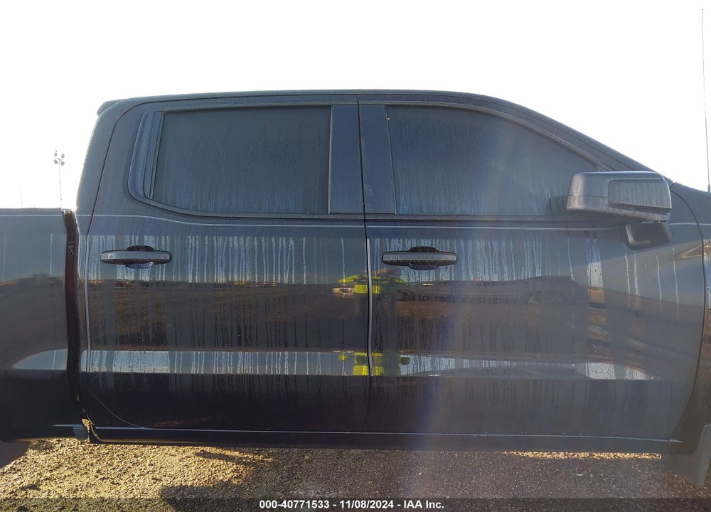 2021 CHEVROLET SILVERADO 1500 4WD SHORT BED CUSTOM TRAIL BOSS VIN: 1GCPYCEF3MZ384105