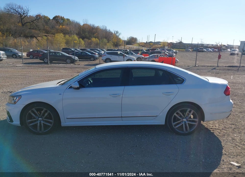 2016 VOLKSWAGEN PASSAT 1.8T R-LINE VIN: 1VWAT7A35GC028556