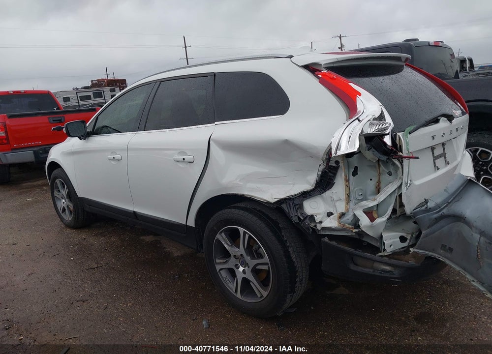2013 VOLVO XC60 VIN: YV4902DZ3D2444220