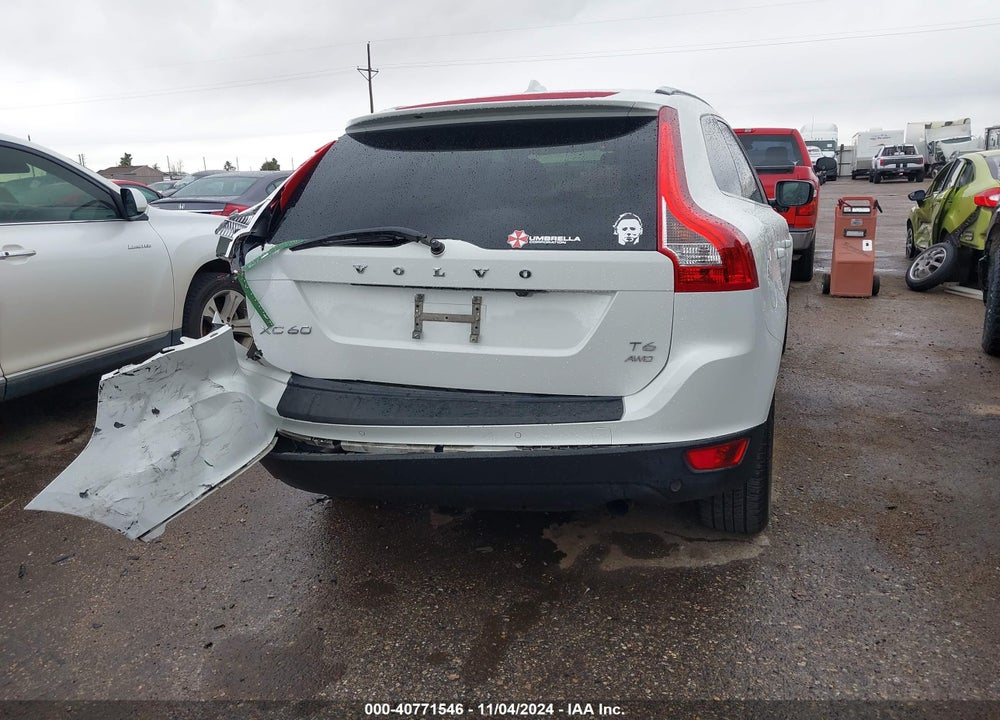 2013 VOLVO XC60 VIN: YV4902DZ3D2444220