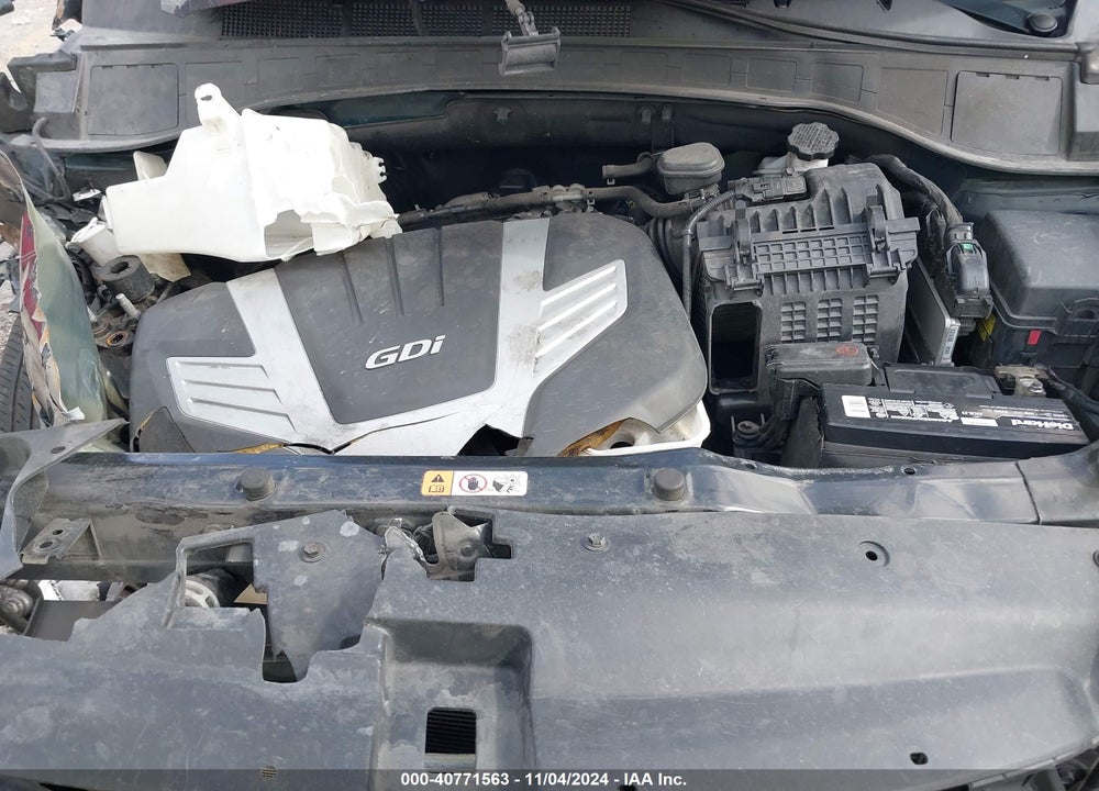 2018 HYUNDAI SANTA FE SE VIN: KM8SN4HF1JU293889
