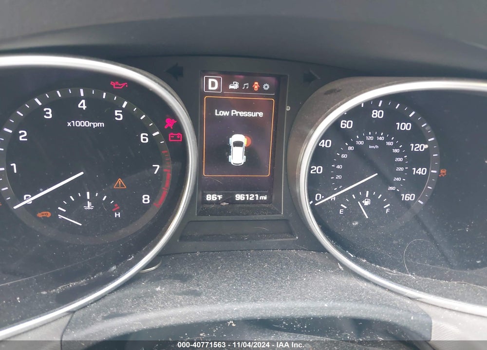2018 HYUNDAI SANTA FE SE VIN: KM8SN4HF1JU293889