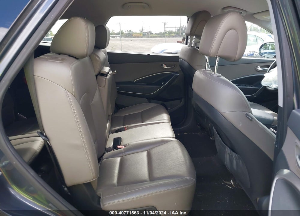 2018 HYUNDAI SANTA FE SE VIN: KM8SN4HF1JU293889
