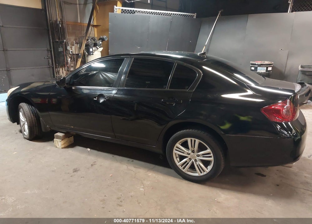 2013 INFINITI G37X VIN: JN1CV6ARXDM755981