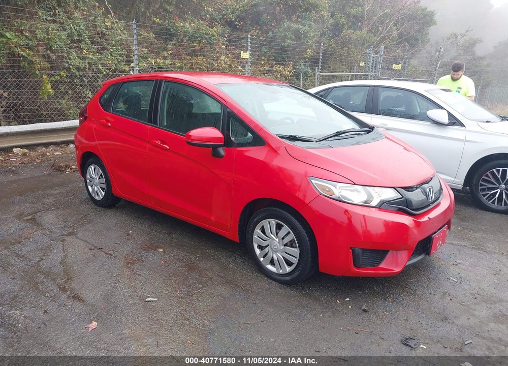 2015 HONDA FIT LX VIN: 3HGGK5H58FM716772