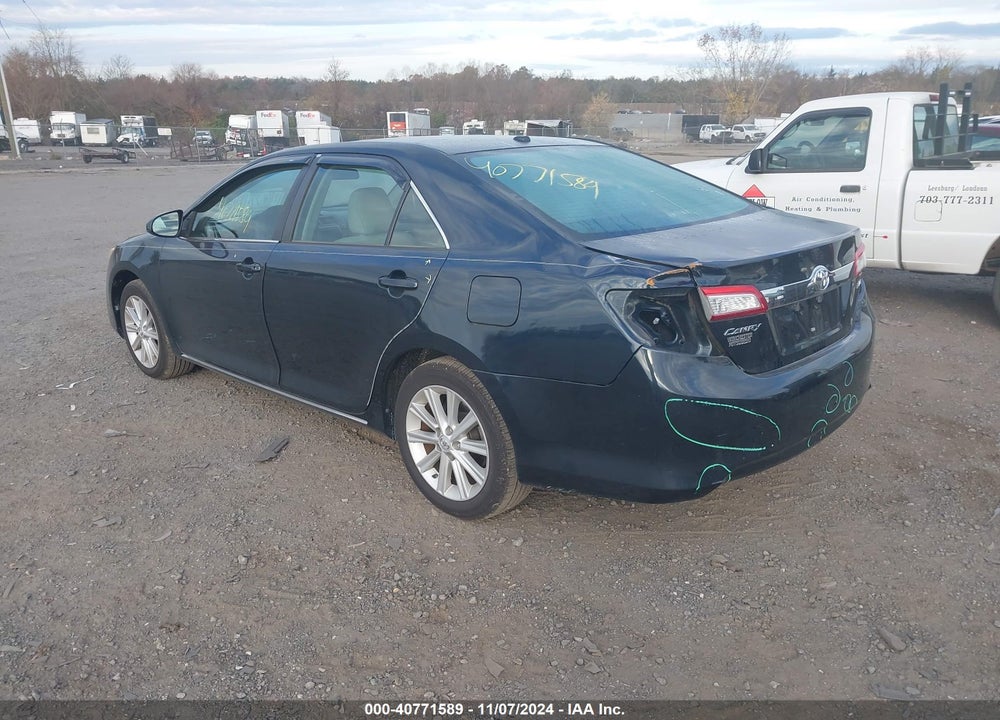 2014 TOYOTA CAMRY XLE VIN: 4T1BF1FK7EU470401