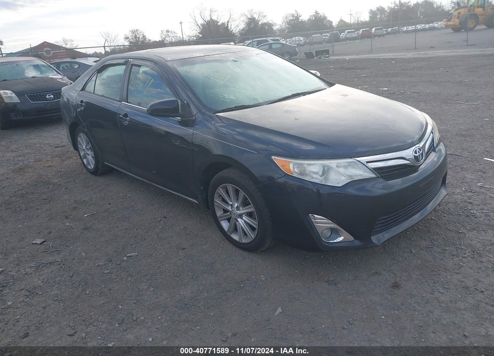 2014 TOYOTA CAMRY XLE VIN: 4T1BF1FK7EU470401