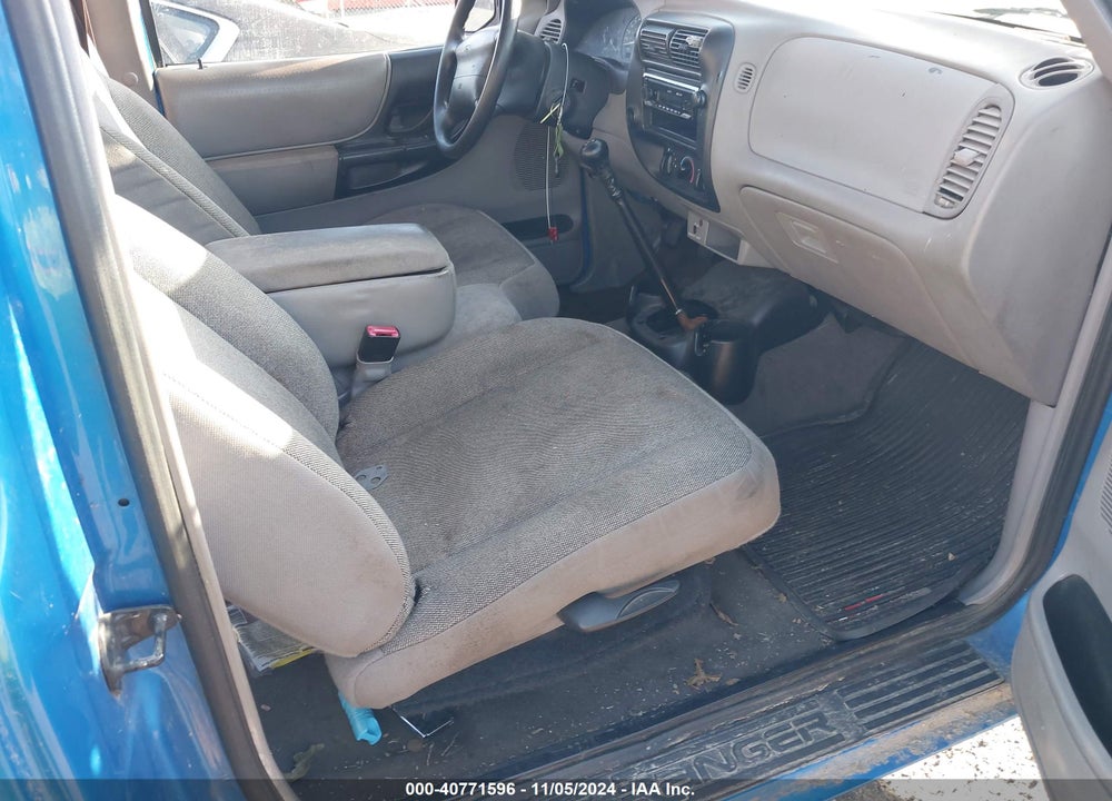 2000 FORD RANGER XL/XLT VIN: 1FTYR14C7YTA97775