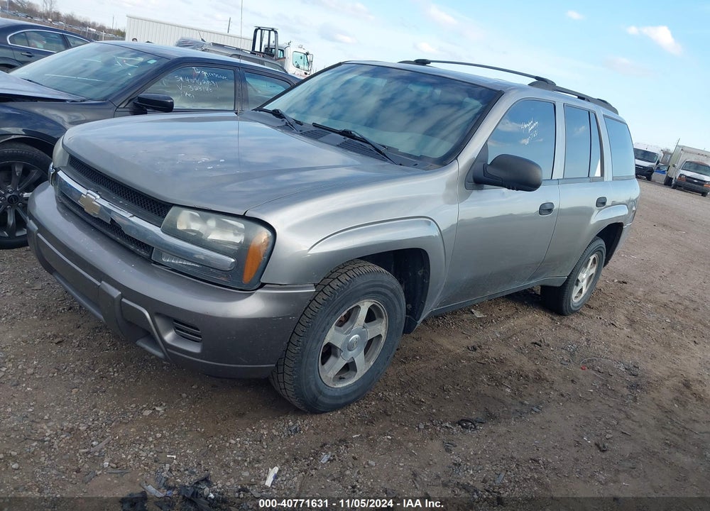 2006 CHEVROLET TRAILBLAZER LS VIN: 1GNDS13S262115427