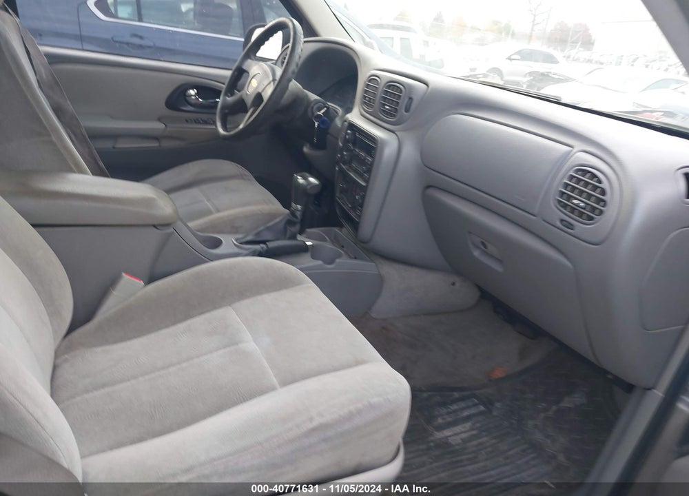 2006 CHEVROLET TRAILBLAZER LS VIN: 1GNDS13S262115427