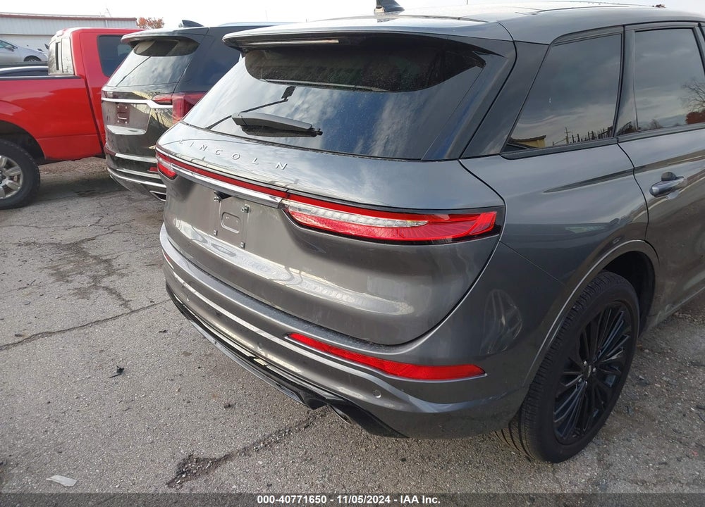 2024 LINCOLN CORSAIR PREMIERE VIN: 5LMCJ1DA3RUL08412