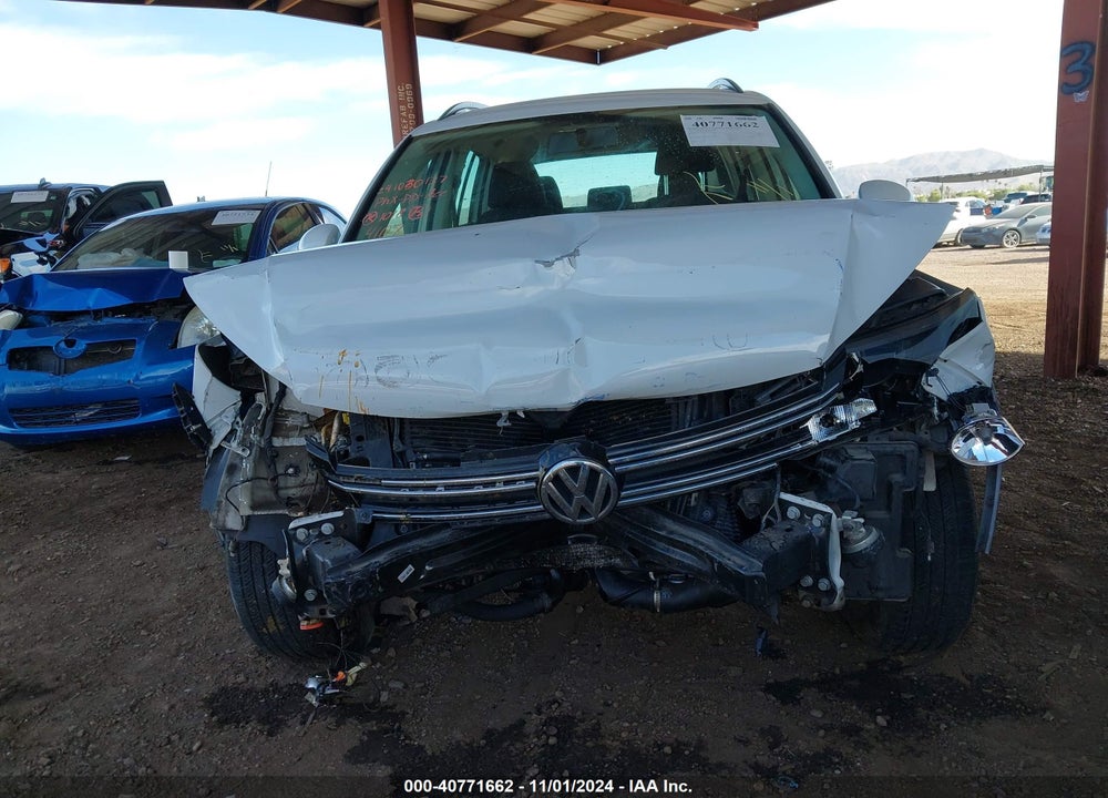 2015 VOLKSWAGEN TIGUAN S VIN: WVGAV7AX6FW514107