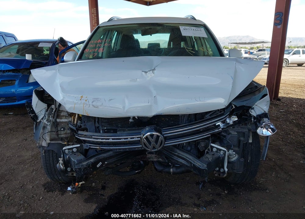 2015 VOLKSWAGEN TIGUAN S VIN: WVGAV7AX6FW514107