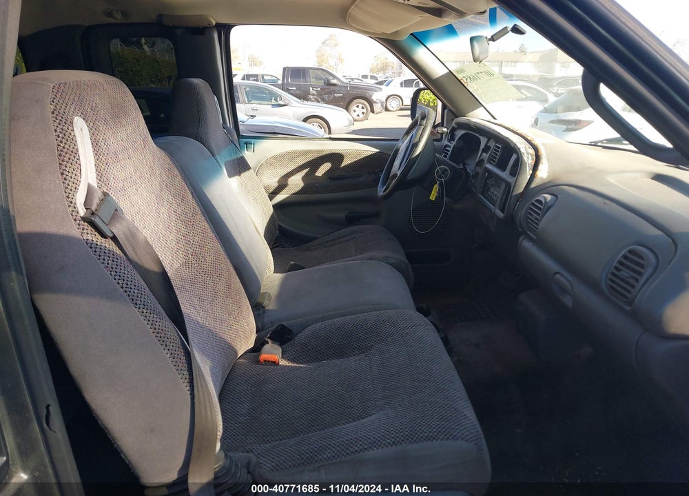 2001 DODGE RAM 1500 ST VIN: 1B7HC13Y81J527782