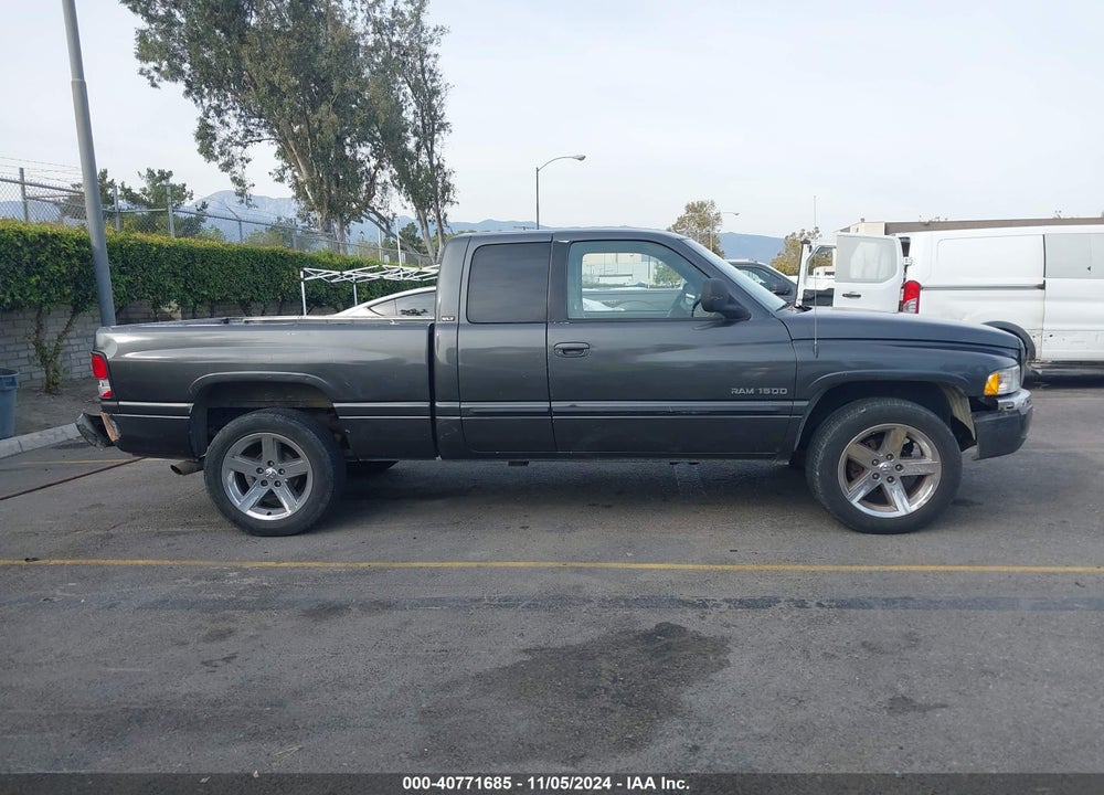 2001 DODGE RAM 1500 ST VIN: 1B7HC13Y81J527782