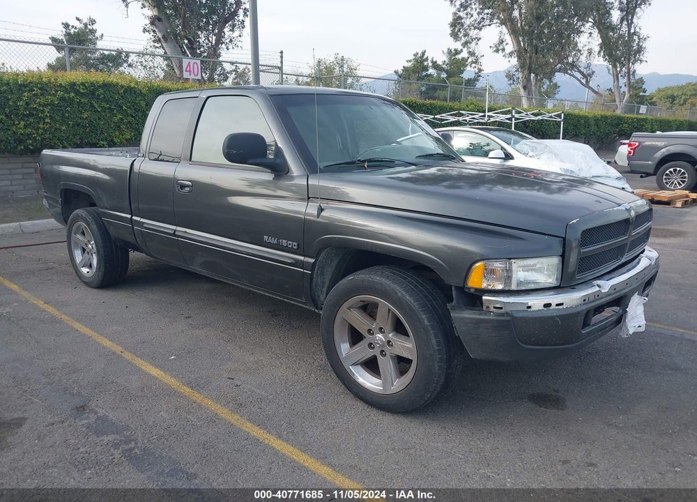 2001 DODGE RAM 1500 ST VIN: 1B7HC13Y81J527782
