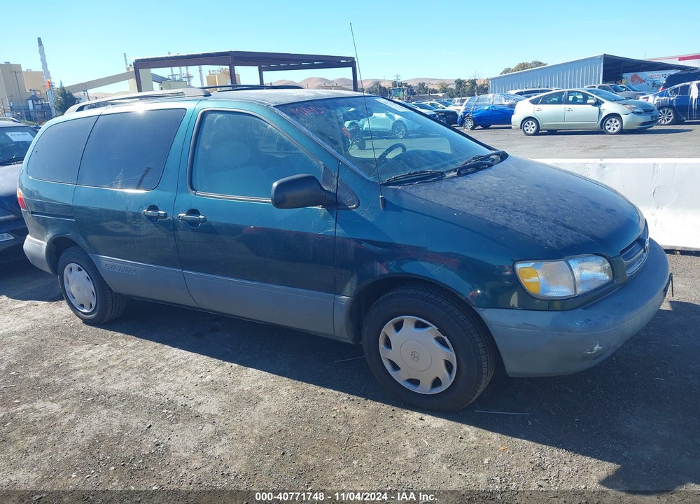 1998 TOYOTA SIENNA LE VIN: 4T3ZF13C7WU036810