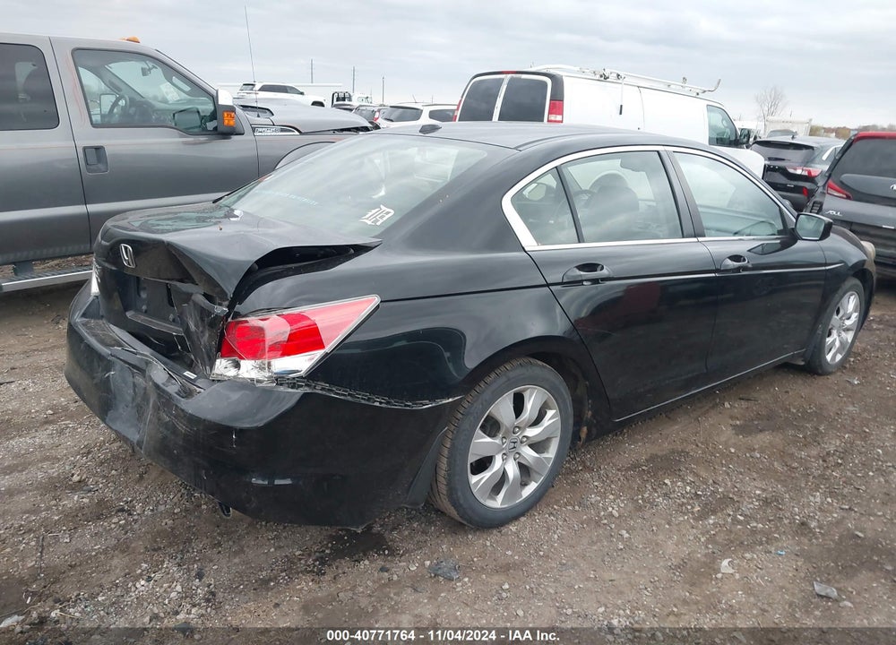 2008 HONDA ACCORD VIN: JHMCP26808C075128