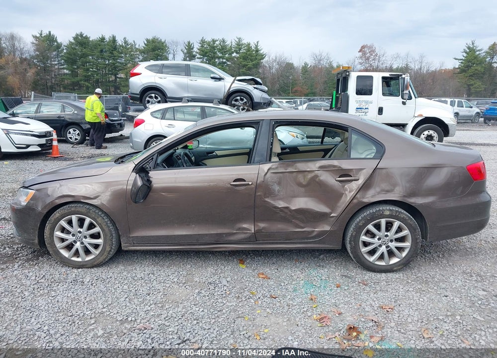 2012 VOLKSWAGEN JETTA 2.5L SE VIN: 3VWDP7AJ0CM402967