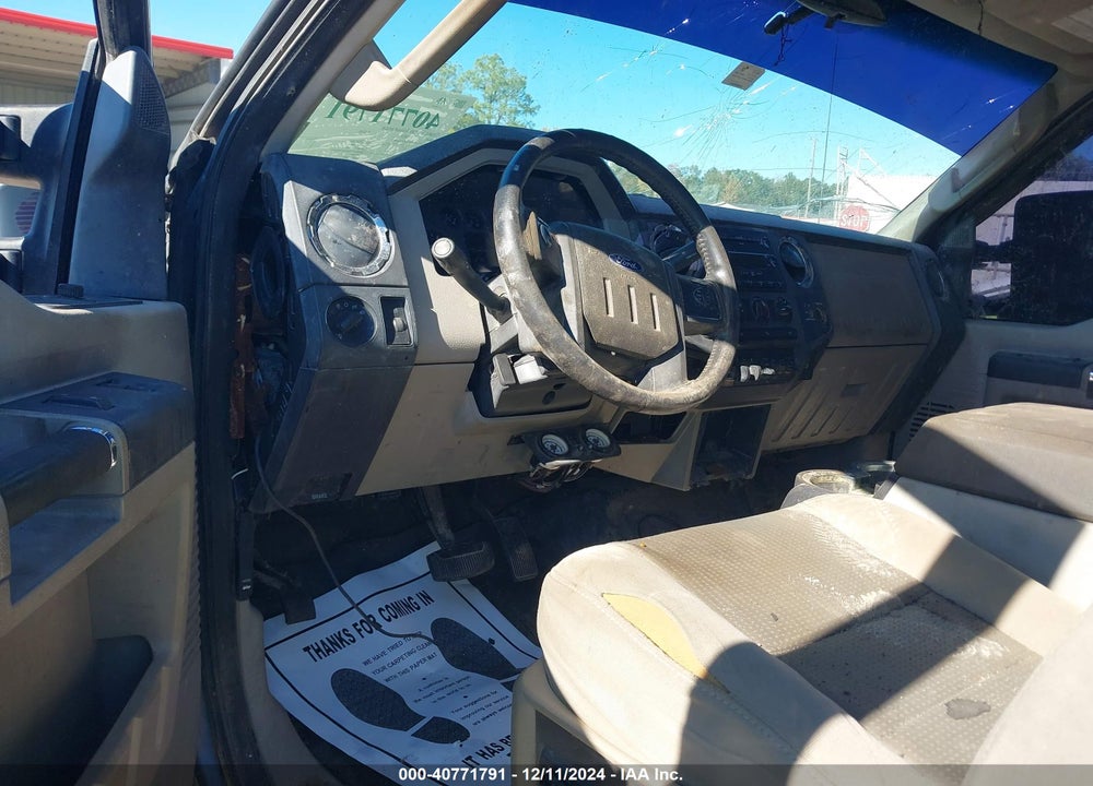 2008 FORD F-350 XL/XLT VIN: 1FTWF33R78EA01696