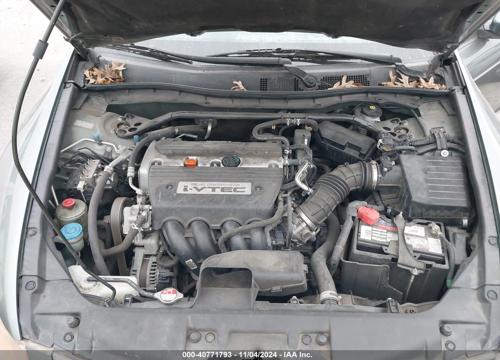 2009 HONDA ACCORD 2.4 EX-L VIN: 1HGCP26869A135090