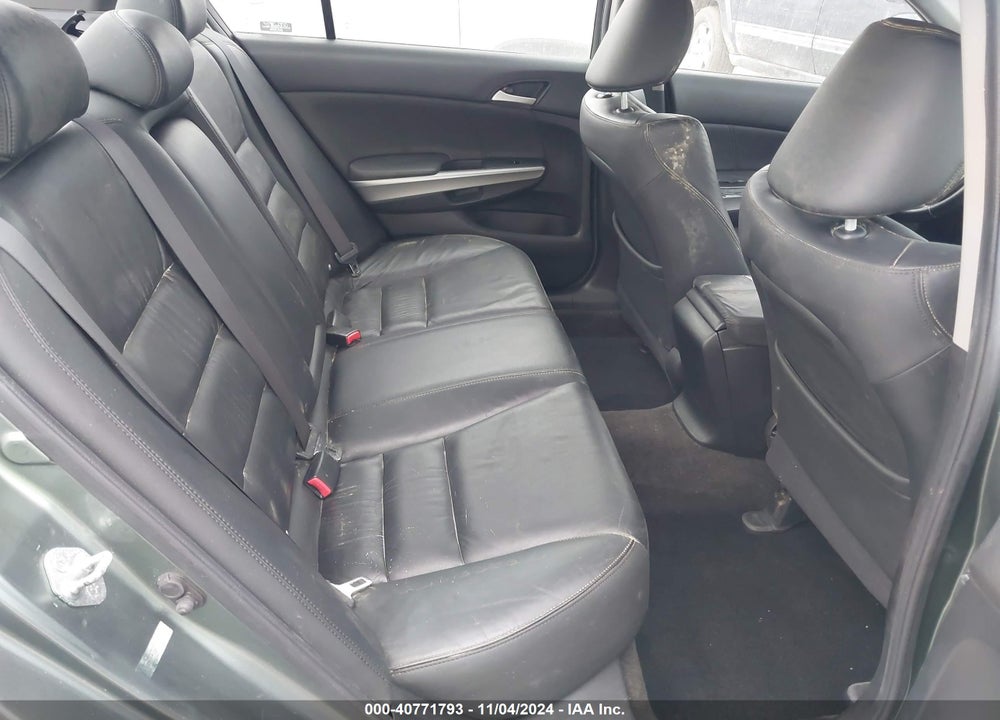 2009 HONDA ACCORD 2.4 EX-L VIN: 1HGCP26869A135090