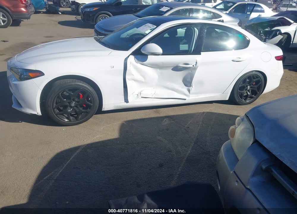 2022 ALFA ROMEO GIULIA TI RWD VIN: ZARFAMBN8N7665742