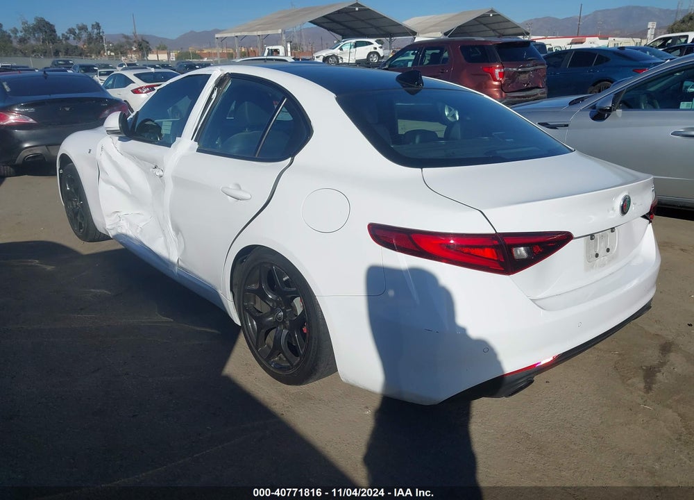2022 ALFA ROMEO GIULIA TI RWD VIN: ZARFAMBN8N7665742