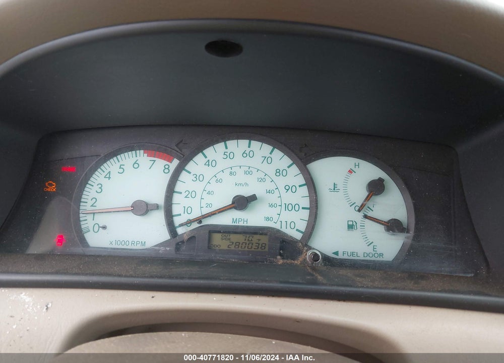 2003 TOYOTA COROLLA LE VIN: 1NXBR38E53Z017420