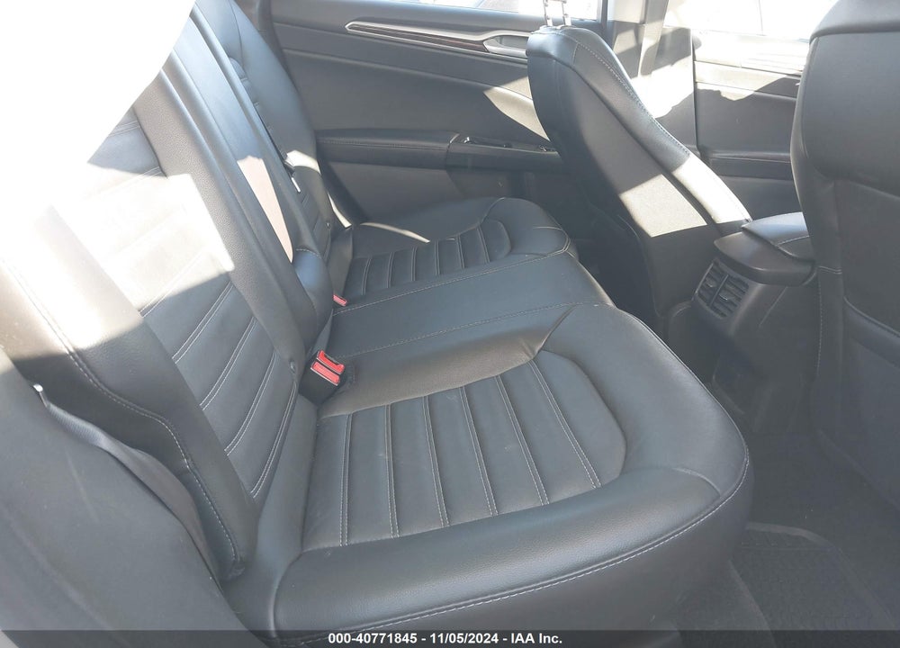2016 FORD FUSION SE VIN: 3FA6P0HD2GR278525