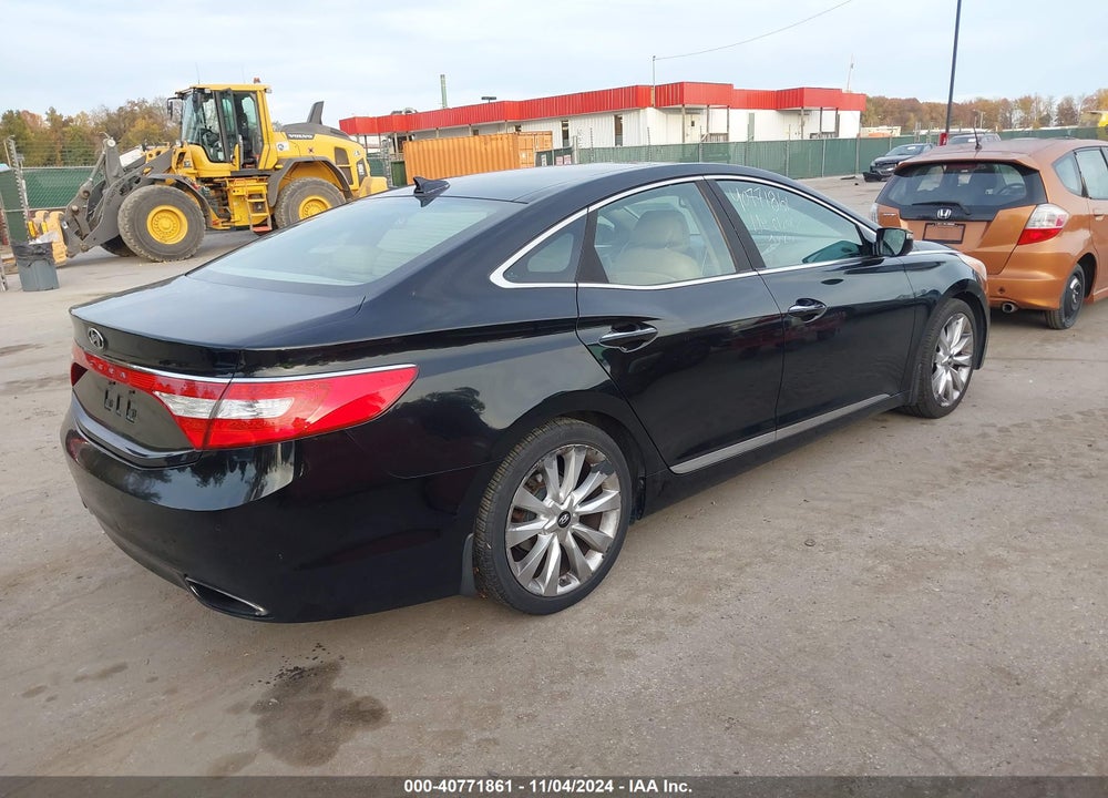 2012 HYUNDAI AZERA VIN: KMHFH4JG8CA192767